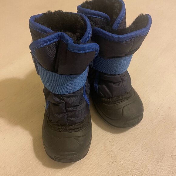 Kamik Lined Baby Boots – Size 5 | Warm & Waterproof Winter‎ Boots ❄️ - Picture 1 of 4